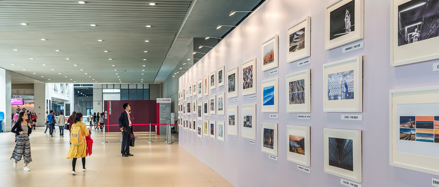 摄图网_500897503_画展摄影展(非企业商用).jpg